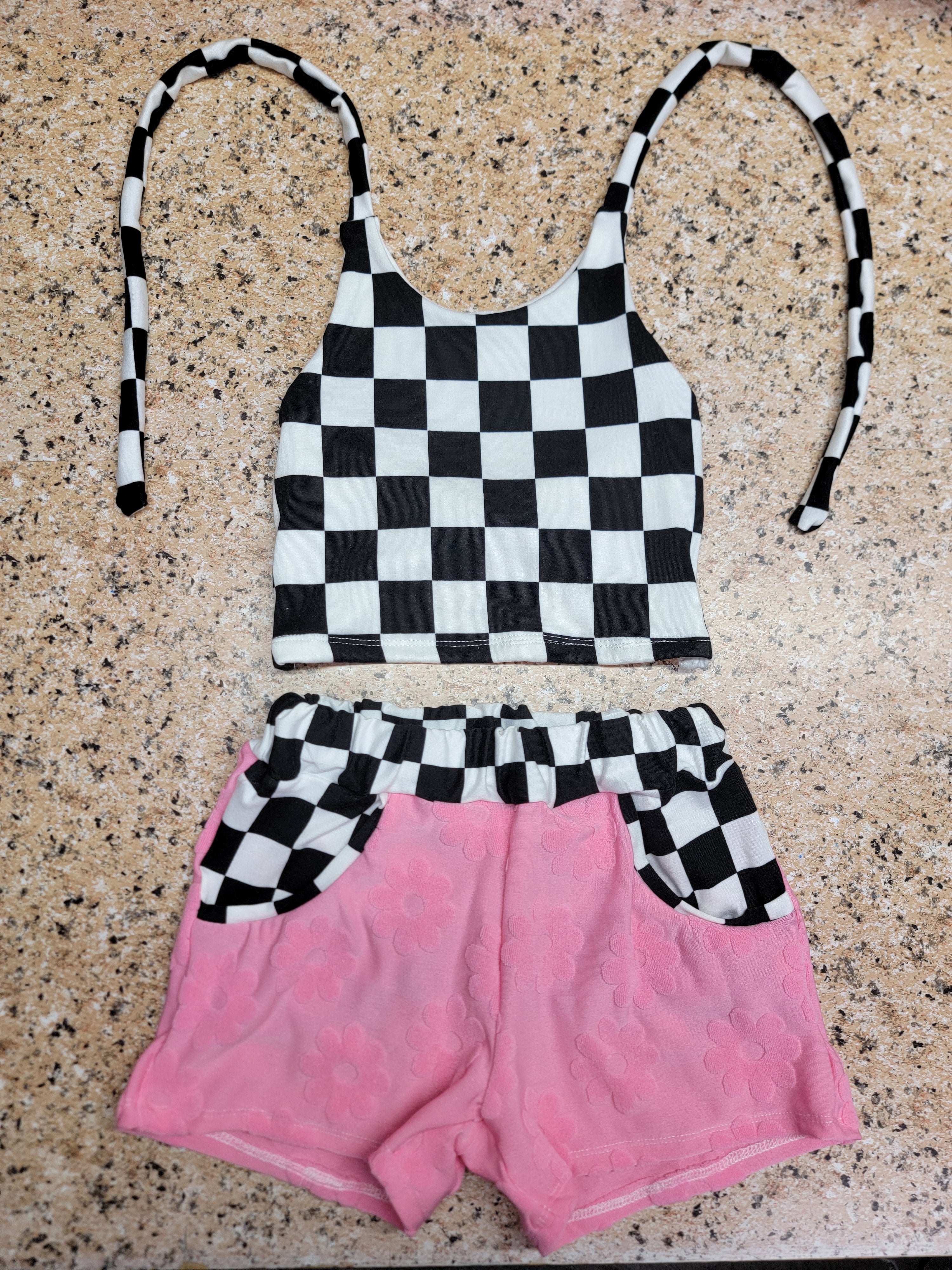 Laikyn Twist Crop and Cohen Shorties 4T (READY TO SHIP)