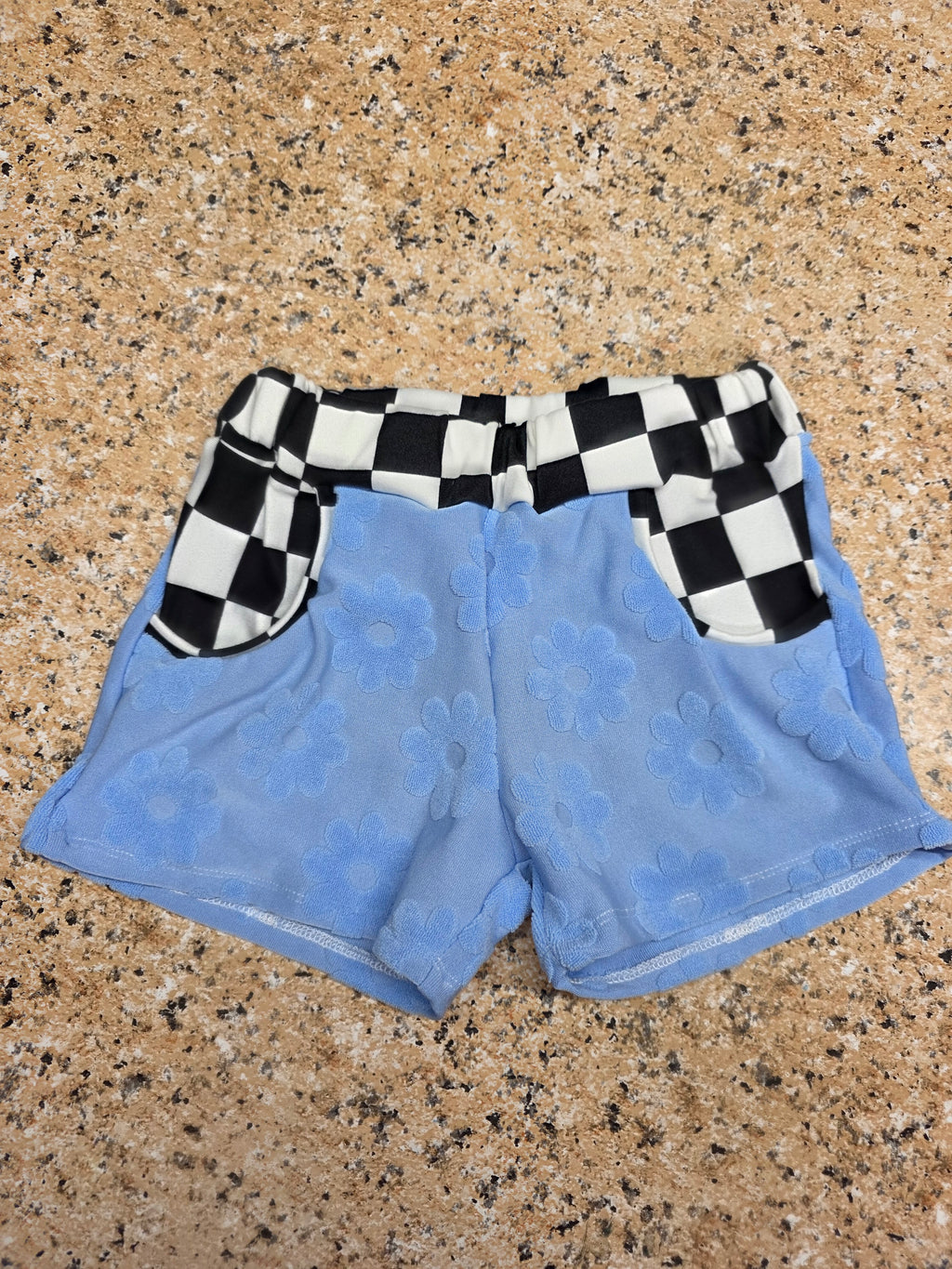 2t Blue Flower checker Girls Cohen Shorts with pockets (READY TO SHIP)