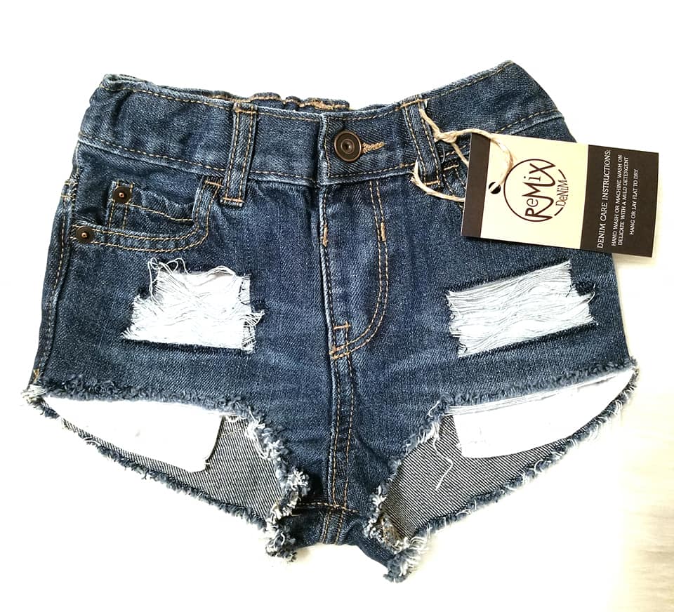 Hilo Distressed Shorties